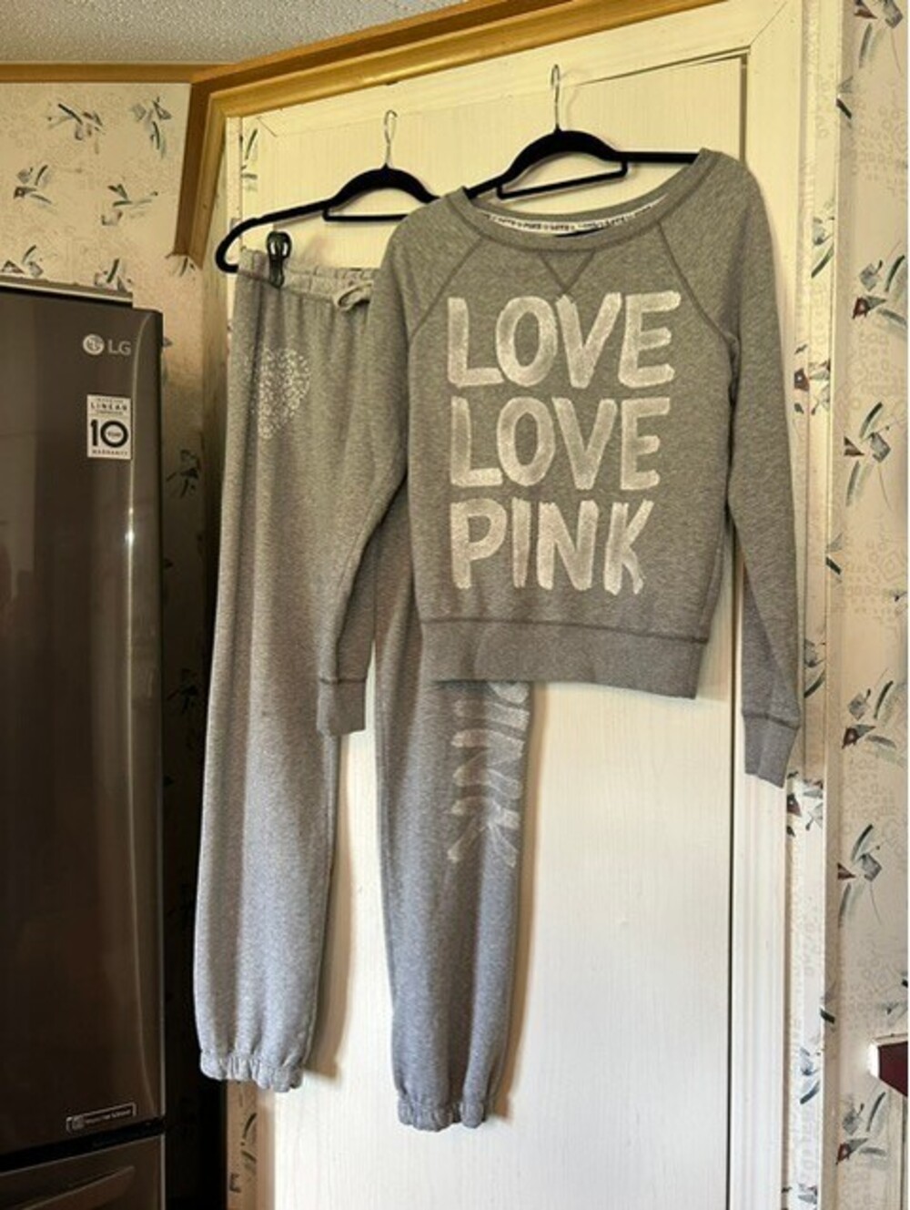 Victoria Secret PSink Y2K gray set with graphic's